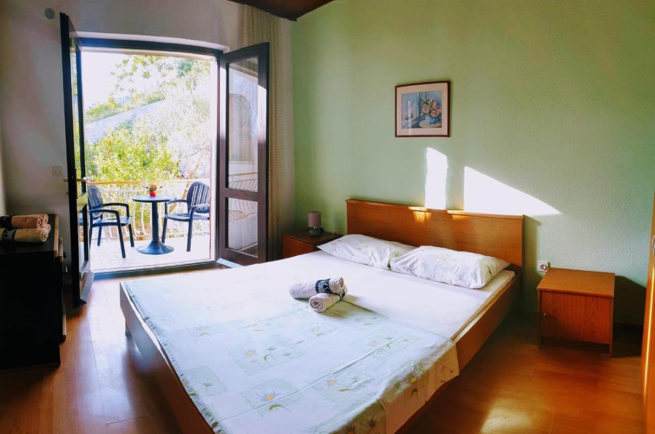 Apartments Asija Brela Ngoại thất bức ảnh