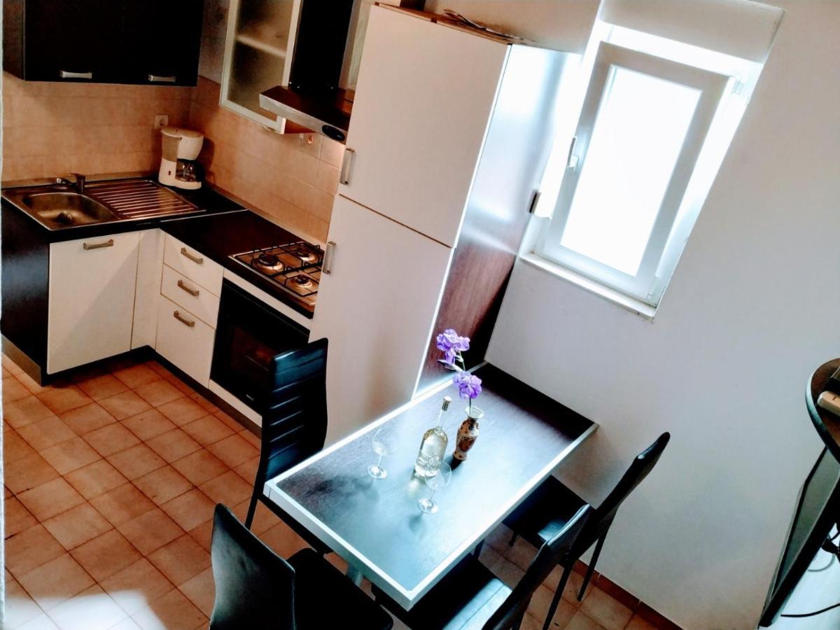 Apartments Asija Brela Ngoại thất bức ảnh